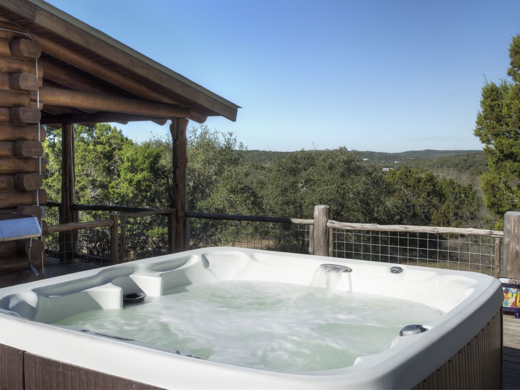 Hot tub with Views